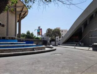 فضای اطراف تئاتر شهر