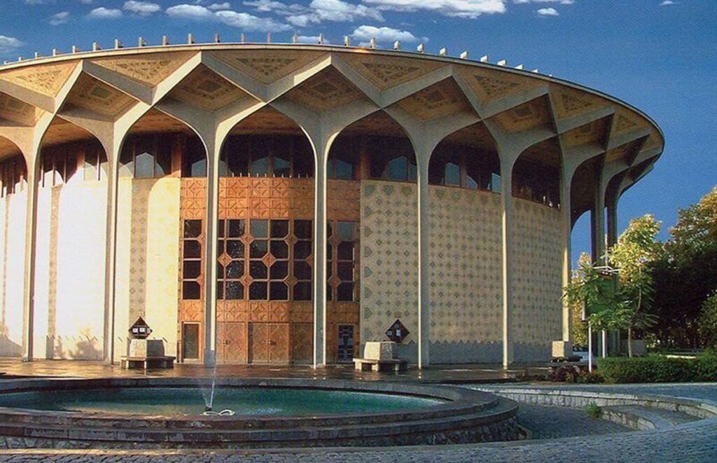 شرایط اجرا در «تئاتر شهر»