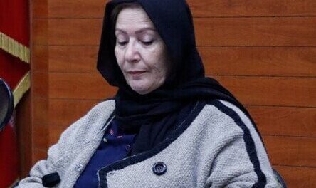 صفا آقاجانی