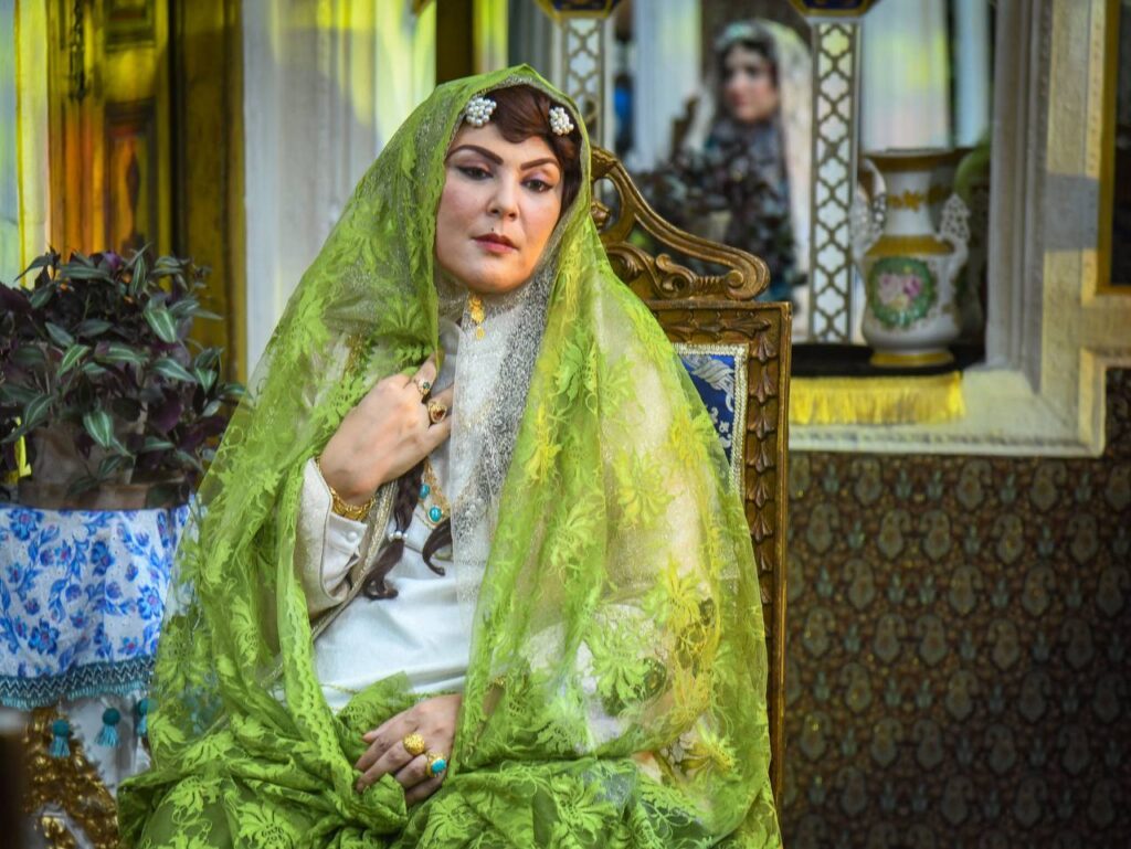لاله اسکندری